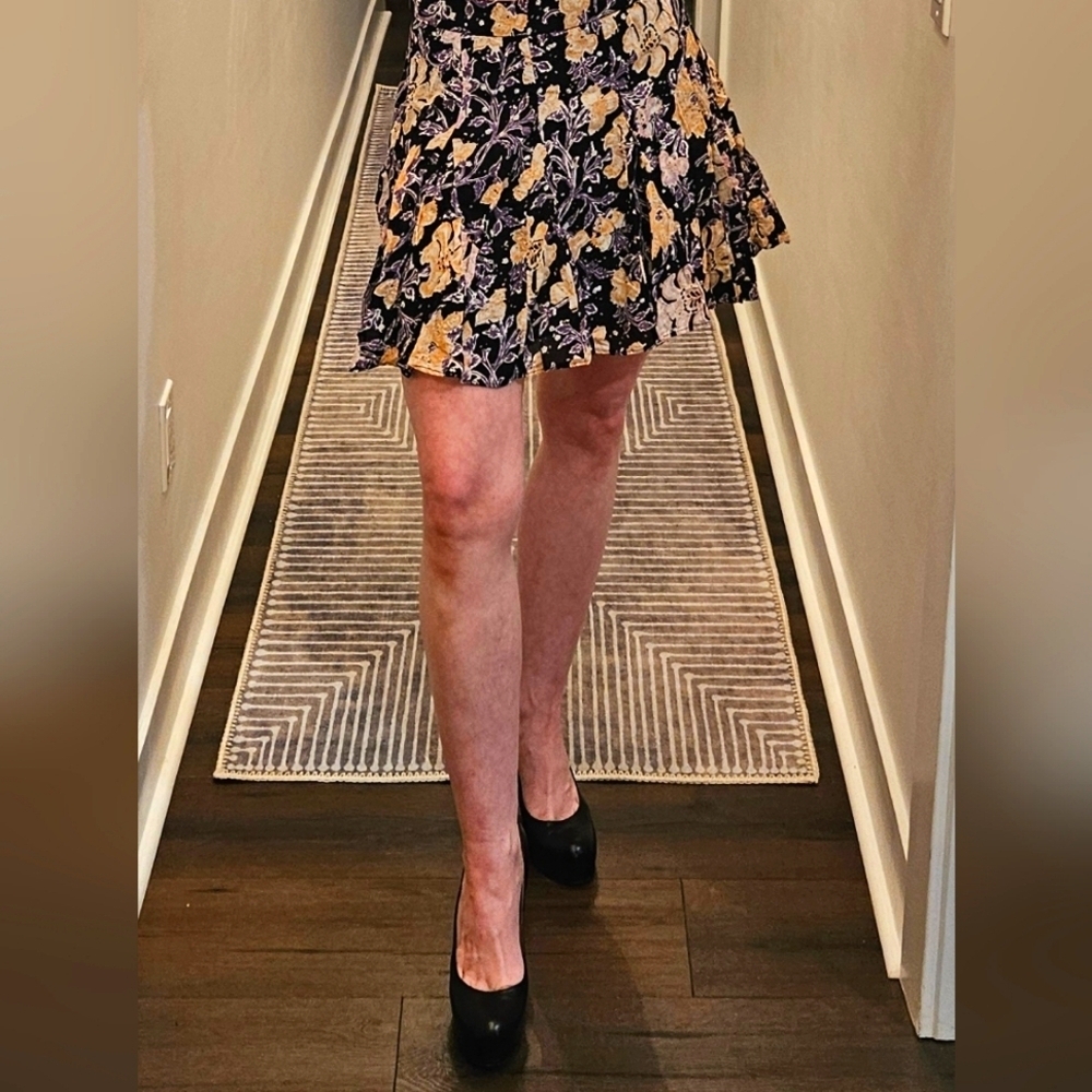 Free People End of The Island Floral Skirt Black Combo Women's - Size 4